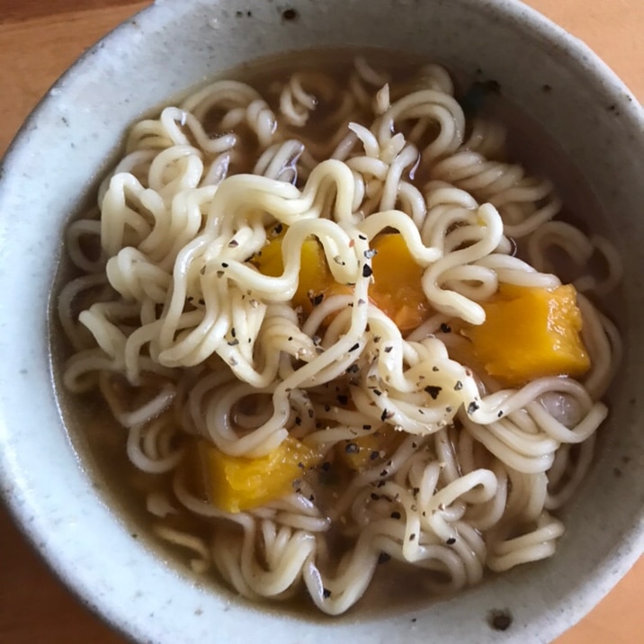 カボチャバター醤油ラーメン